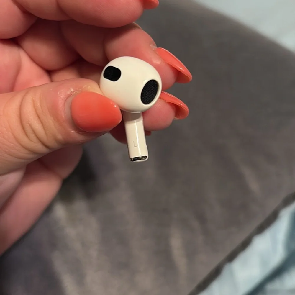 Air pods 3rd gen only used a handful of times
